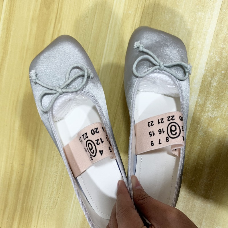 Women'S Shoes - 新しい女性のメリージェーンシューズ絶妙なラウンドヘッドローヒール女性のためのファッション浅いフラットシューズデザイナーシューズザパトスデムジェ