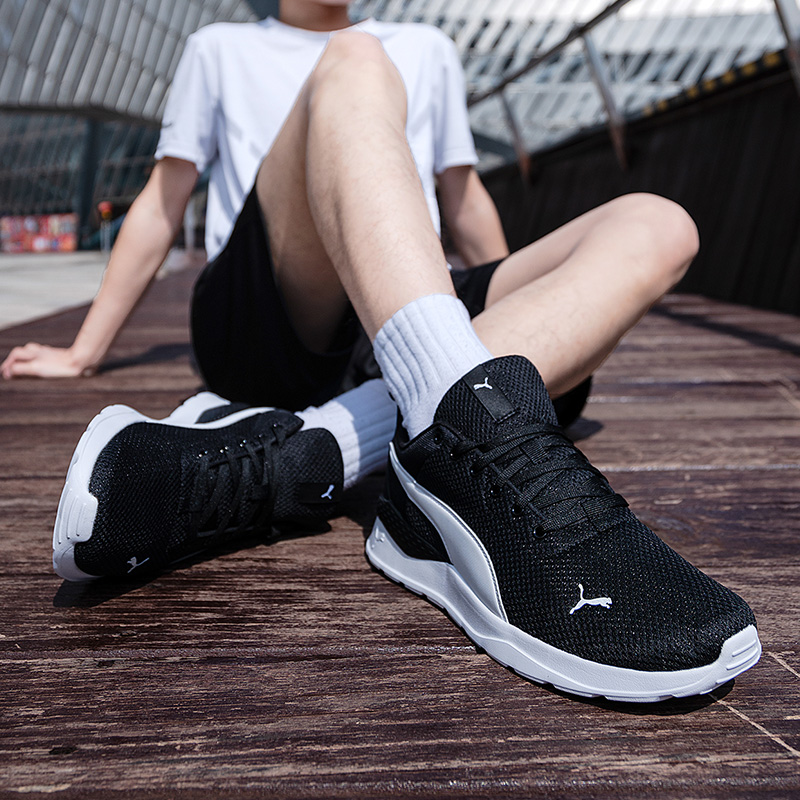 プーマ メンズ＆レディースシューズ オリジナル 軽量 ロード - Lightweight Road Running Shoes のレビューと価格