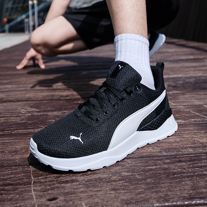 プーマ メンズ＆レディースシューズ オリジナル 軽量 ロード - Lightweight Road Running Shoes のレビューと価格